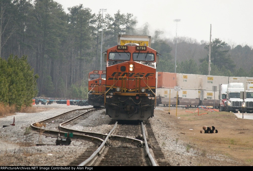 BNSF 6798 ready to go